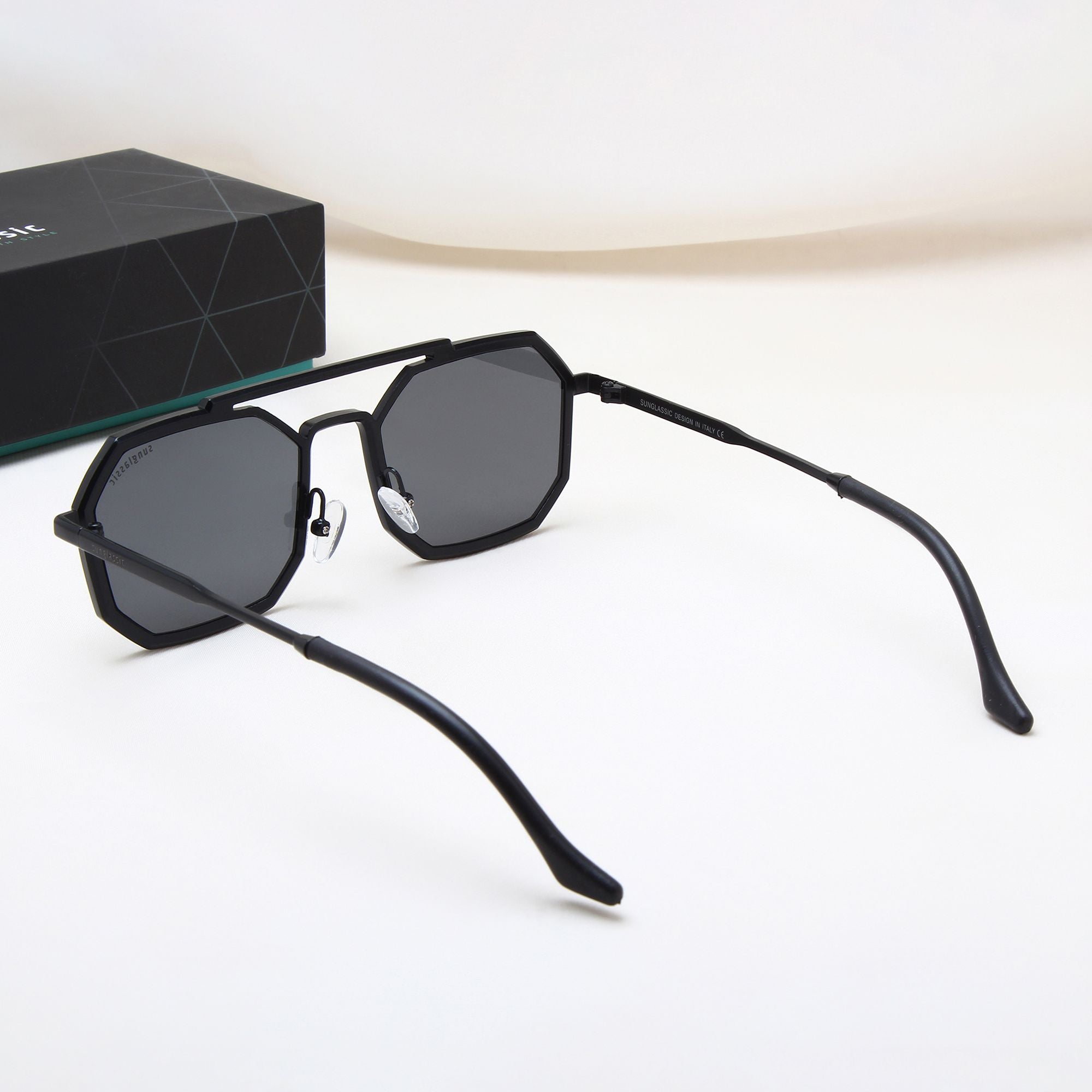 Commando Full Black Edition Octagon Sunglasses