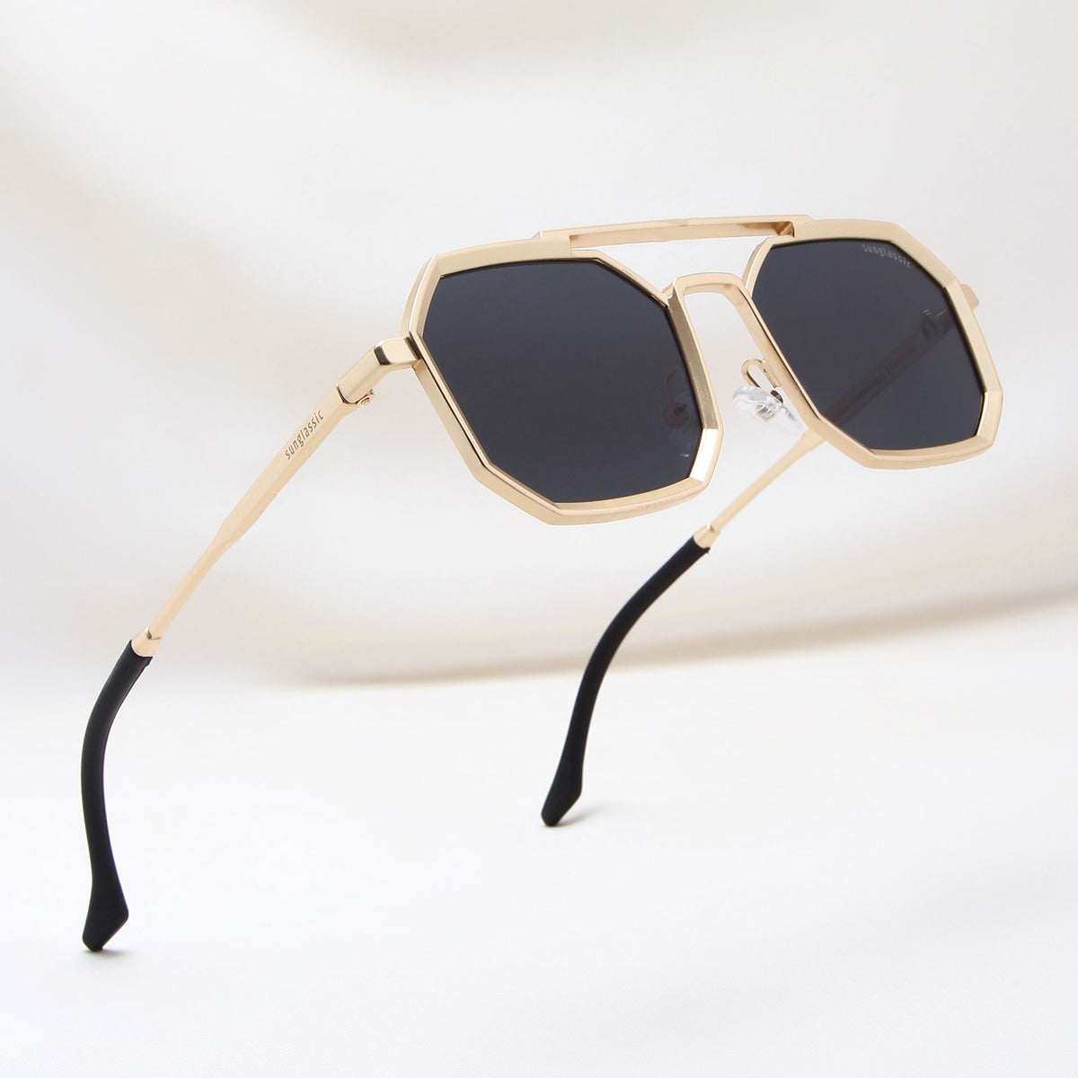 Buy Commando Gold Black Edition Octagon Sunglasses - Sunglassic display picture 2