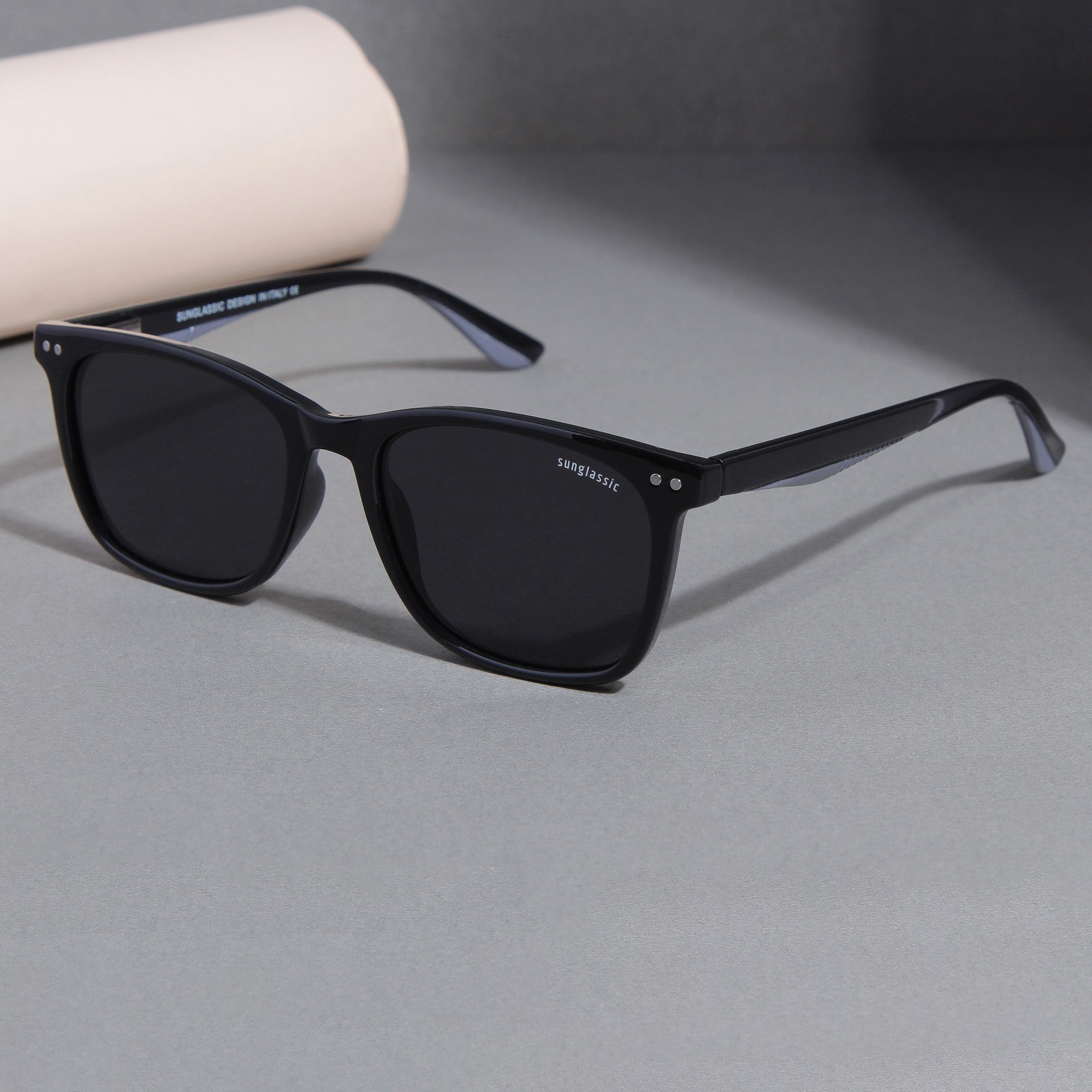 Black Polarized TR90 Square Sunglasses