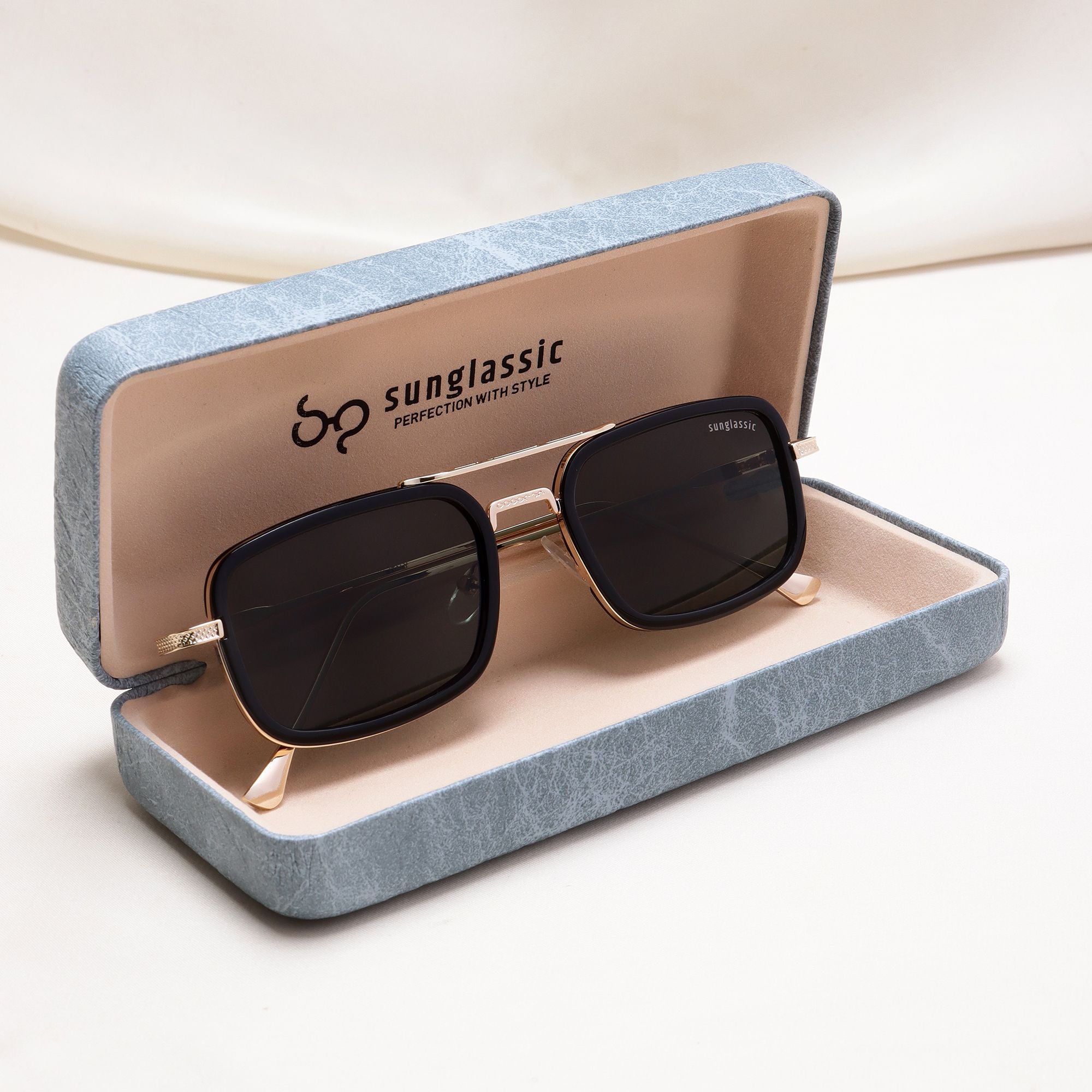 Lecter – Gold Green Rectangle Sunglasses | UV400 | Men & Women