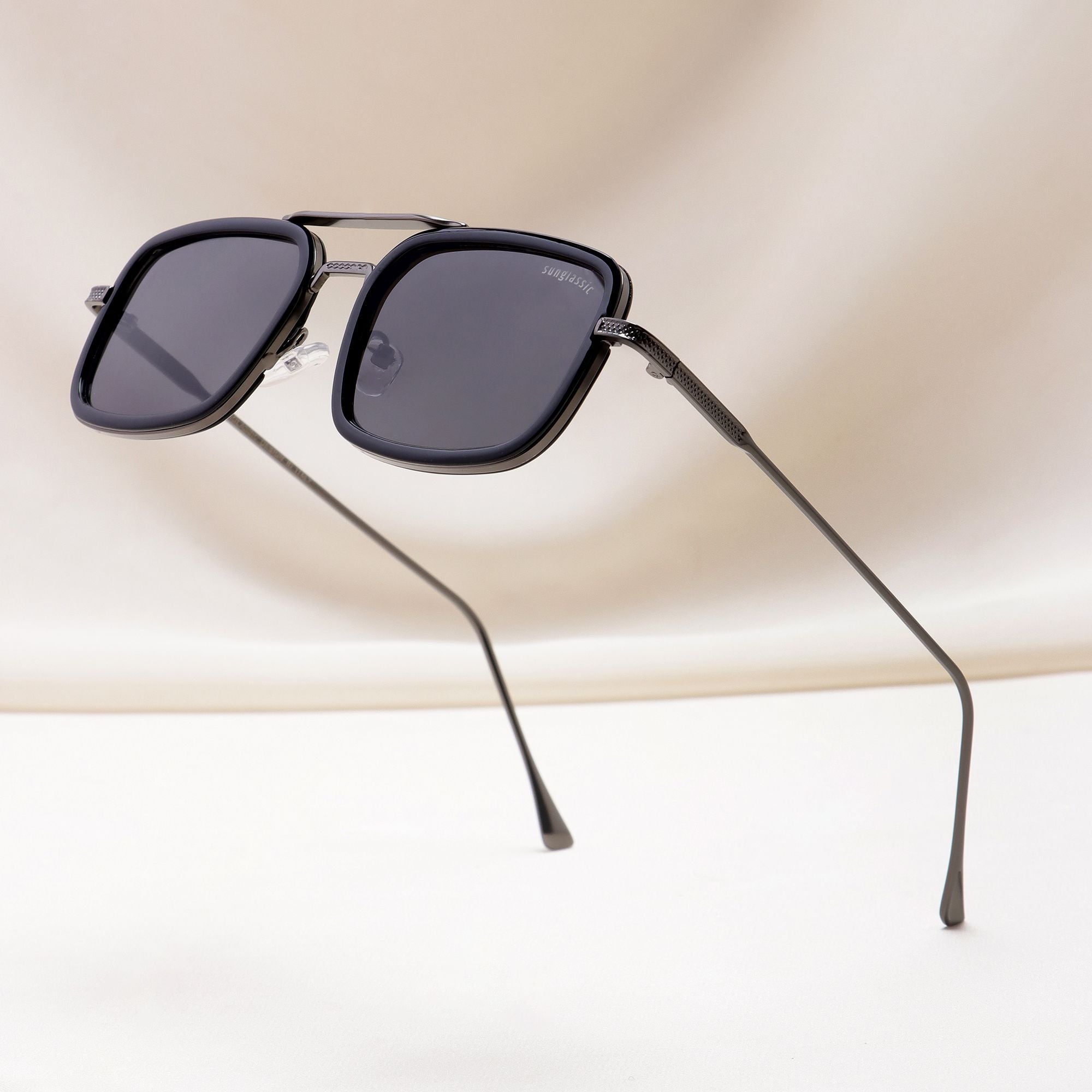 Lecter – Gun Black Rectangle Sunglasses | UV400 | Men & Women