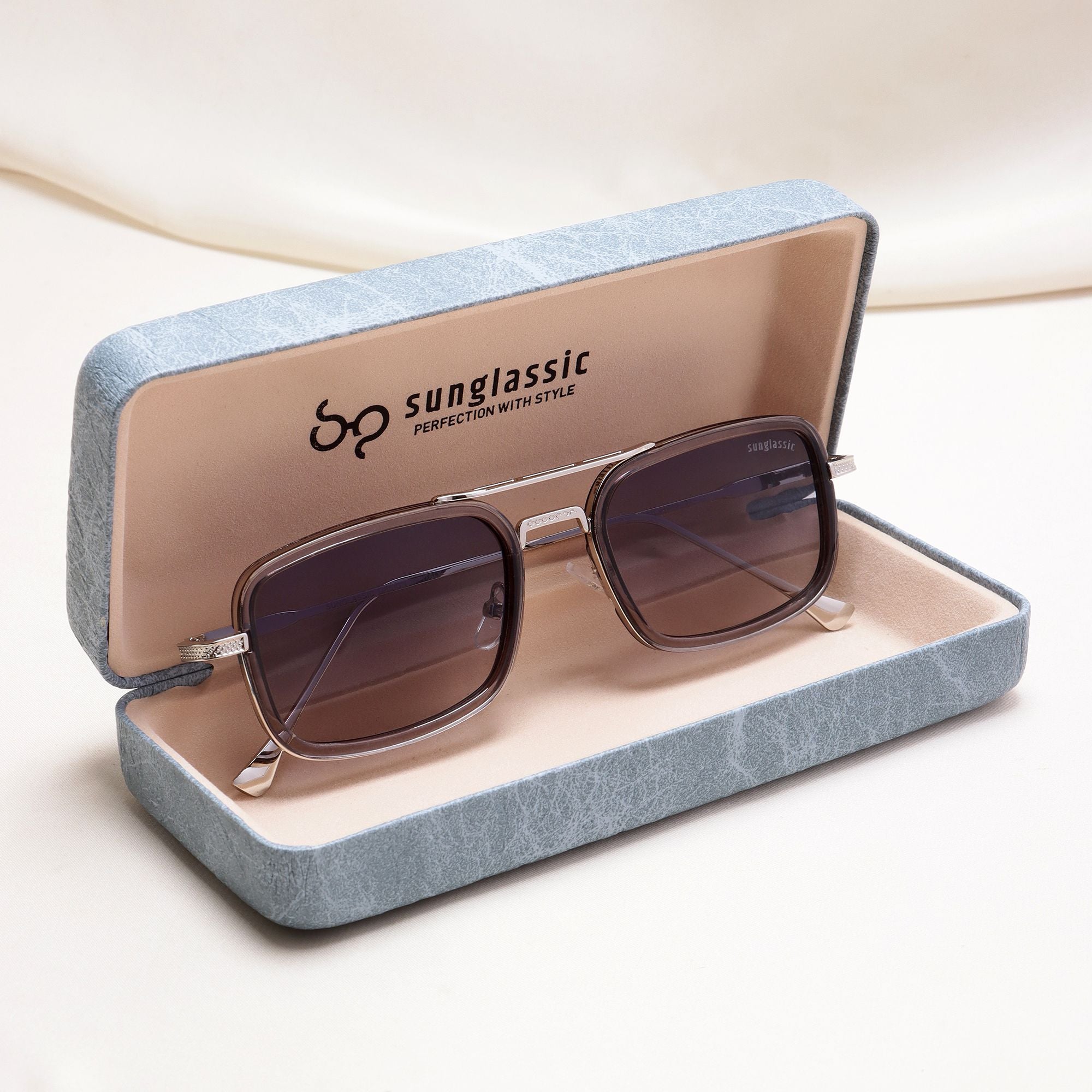 Lecter – Silver Blue Gradiant Rectangle Sunglasses | UV400