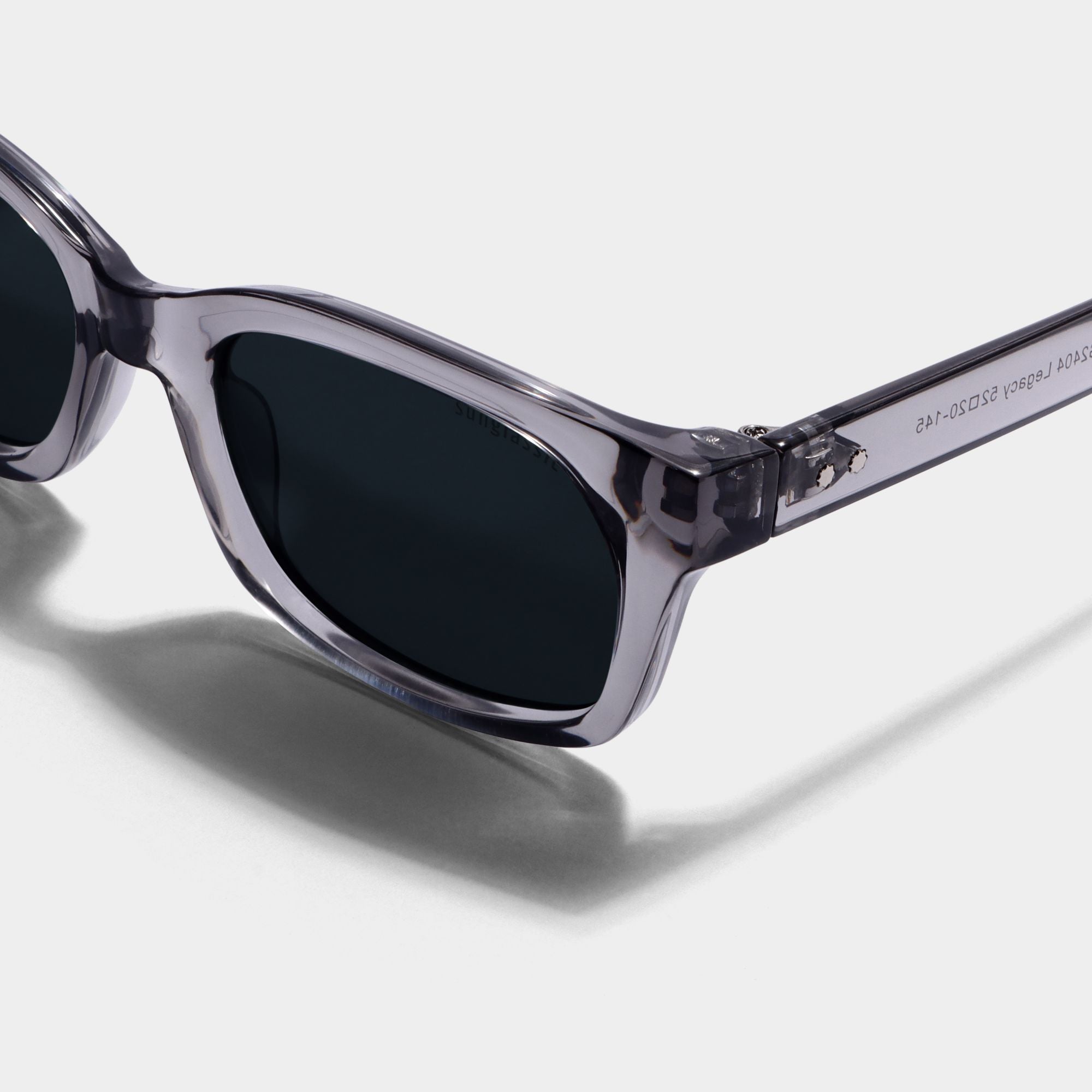 LEGACY / Shiny Grey Black
