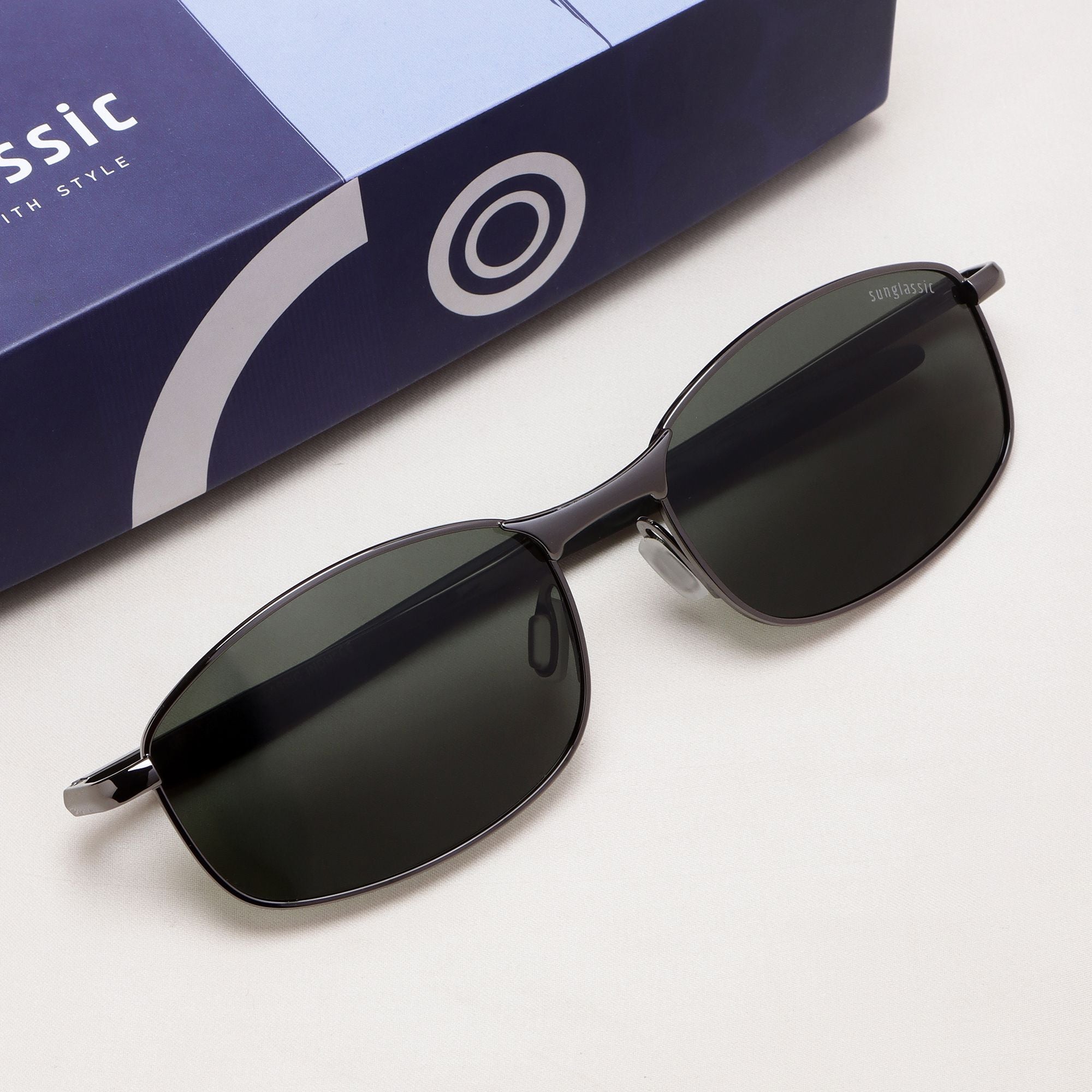 Swiftor Gun Black Green Polarized Rectangle Sunglasses | UV400