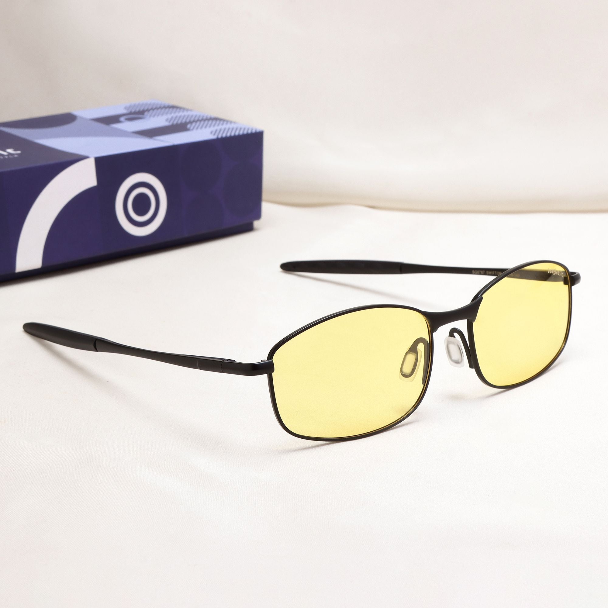 Swiftor Black Yellow Polarized Rectangle Sunglasses | UV400