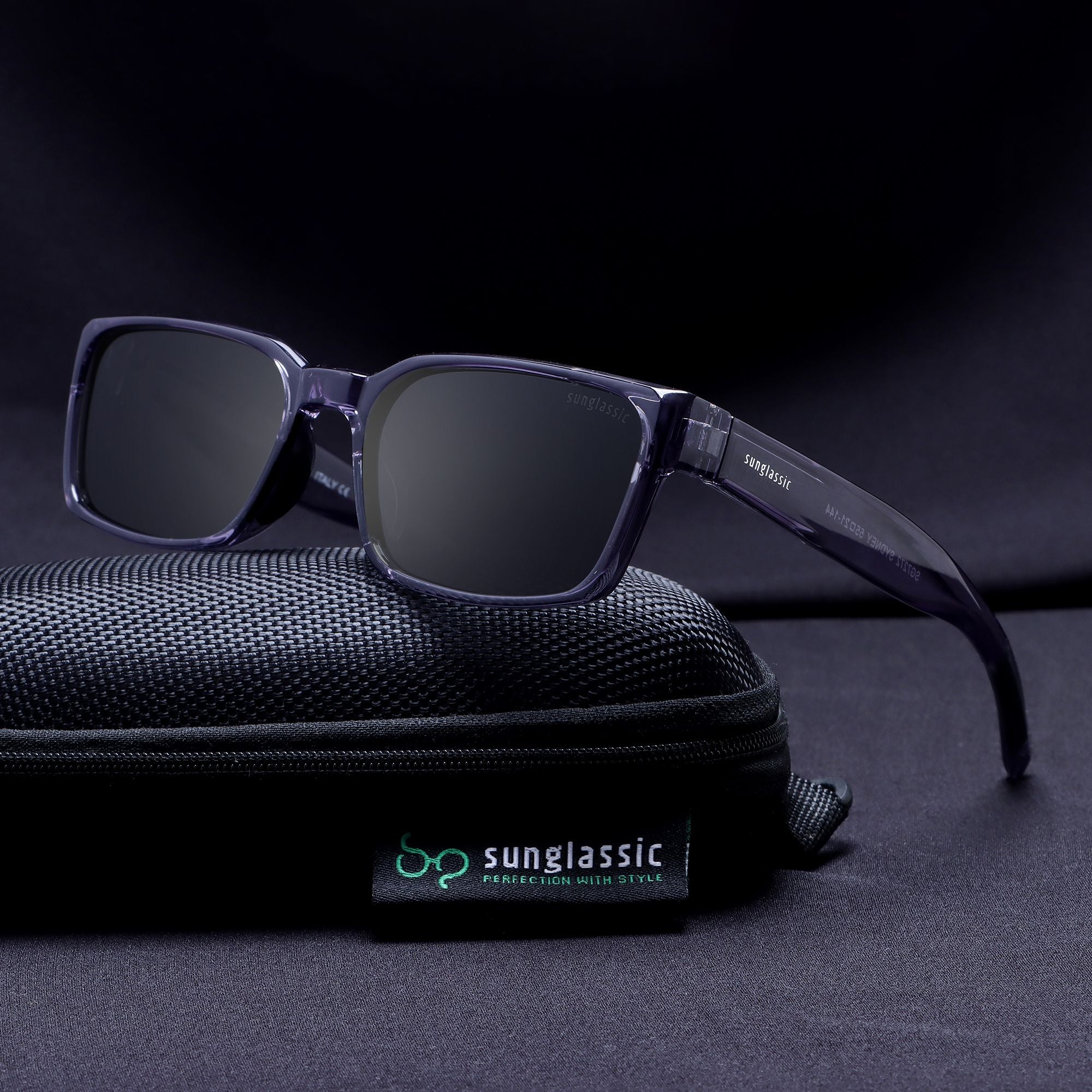 Sydney – Grey Black Rectangle Sunglasses UV400 Polarized