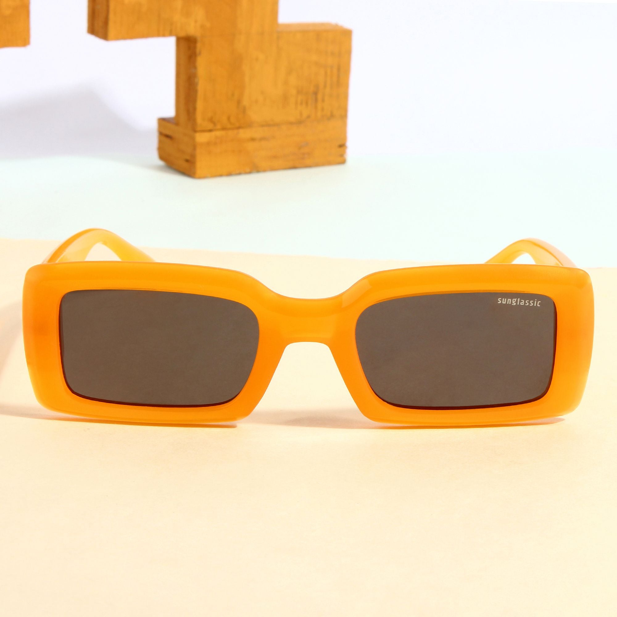 Victoria. Orange Black Polarized Rectangle Sunglasses