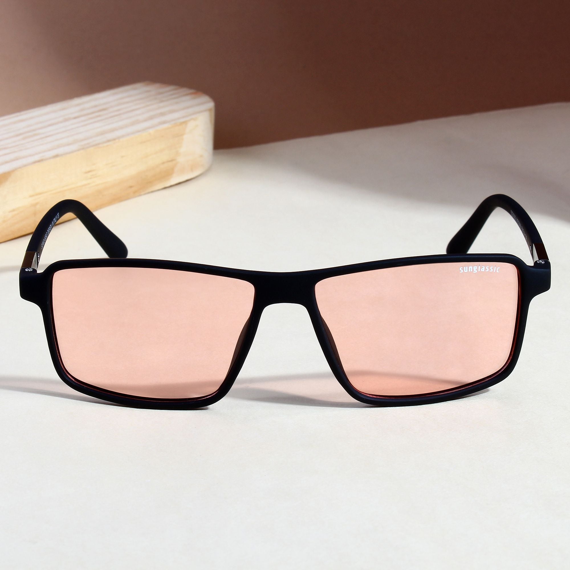 Moomin. Pink Polarized Rectangle Sunglasses
