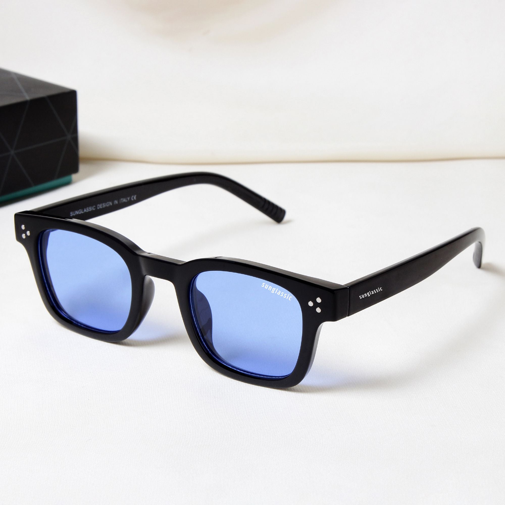 Ares Black Blue Square Sunglasses