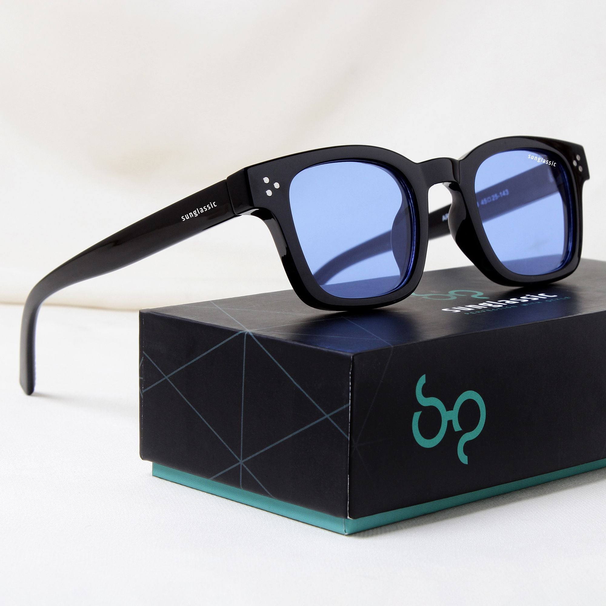 Ares Black Blue Square Sunglasses