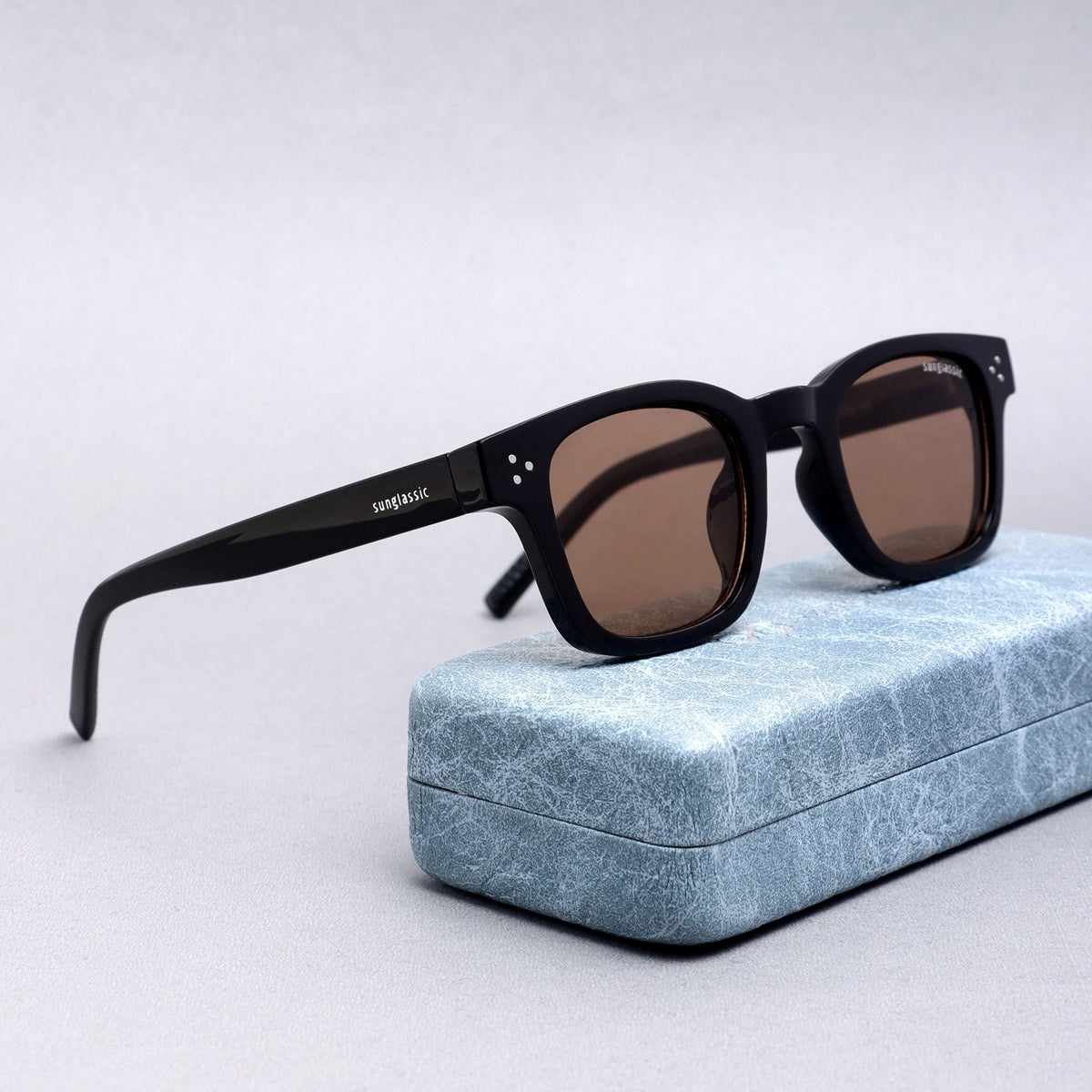 Ares Black Brown Square Sunglasses
