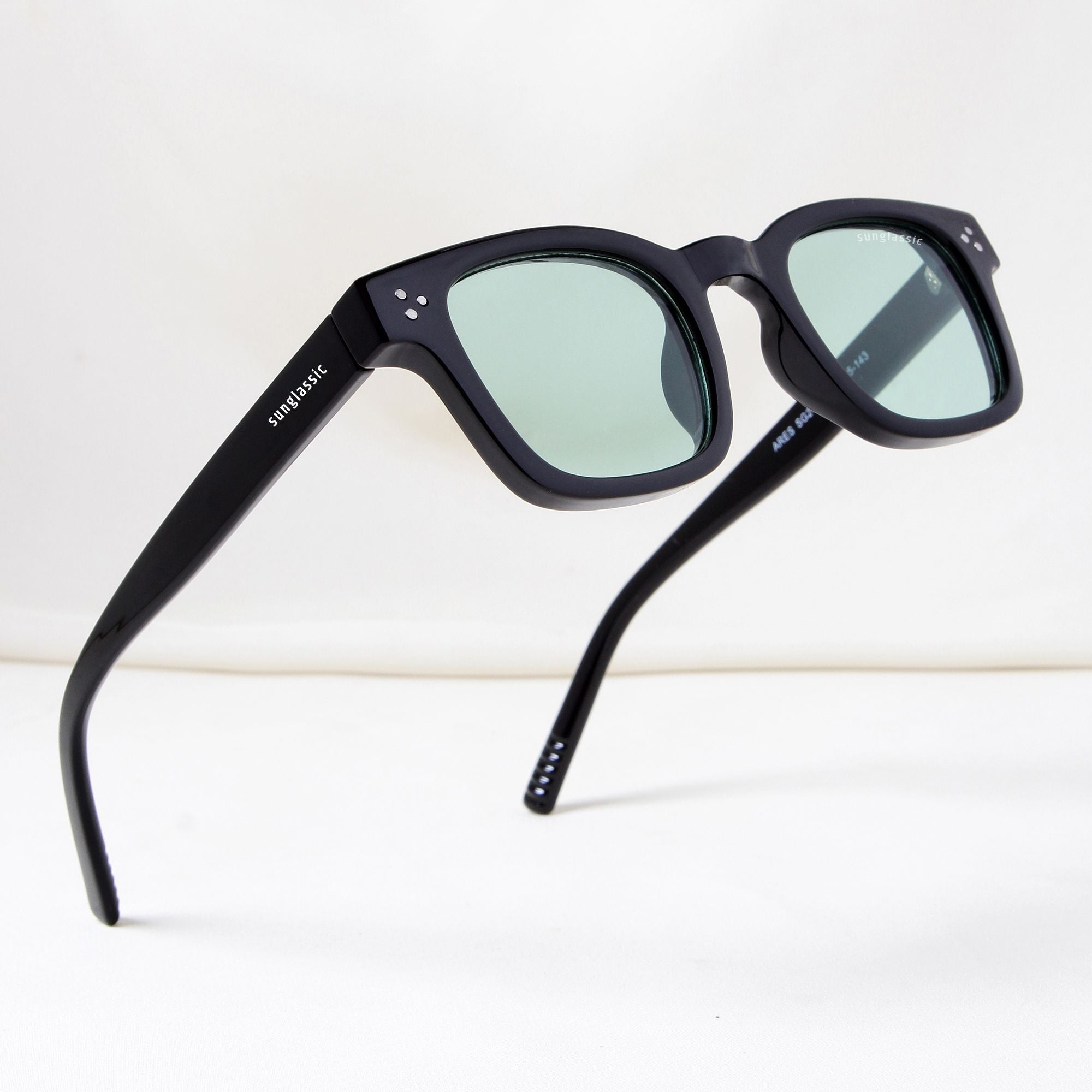 Ares Black Green Square Sunglasses