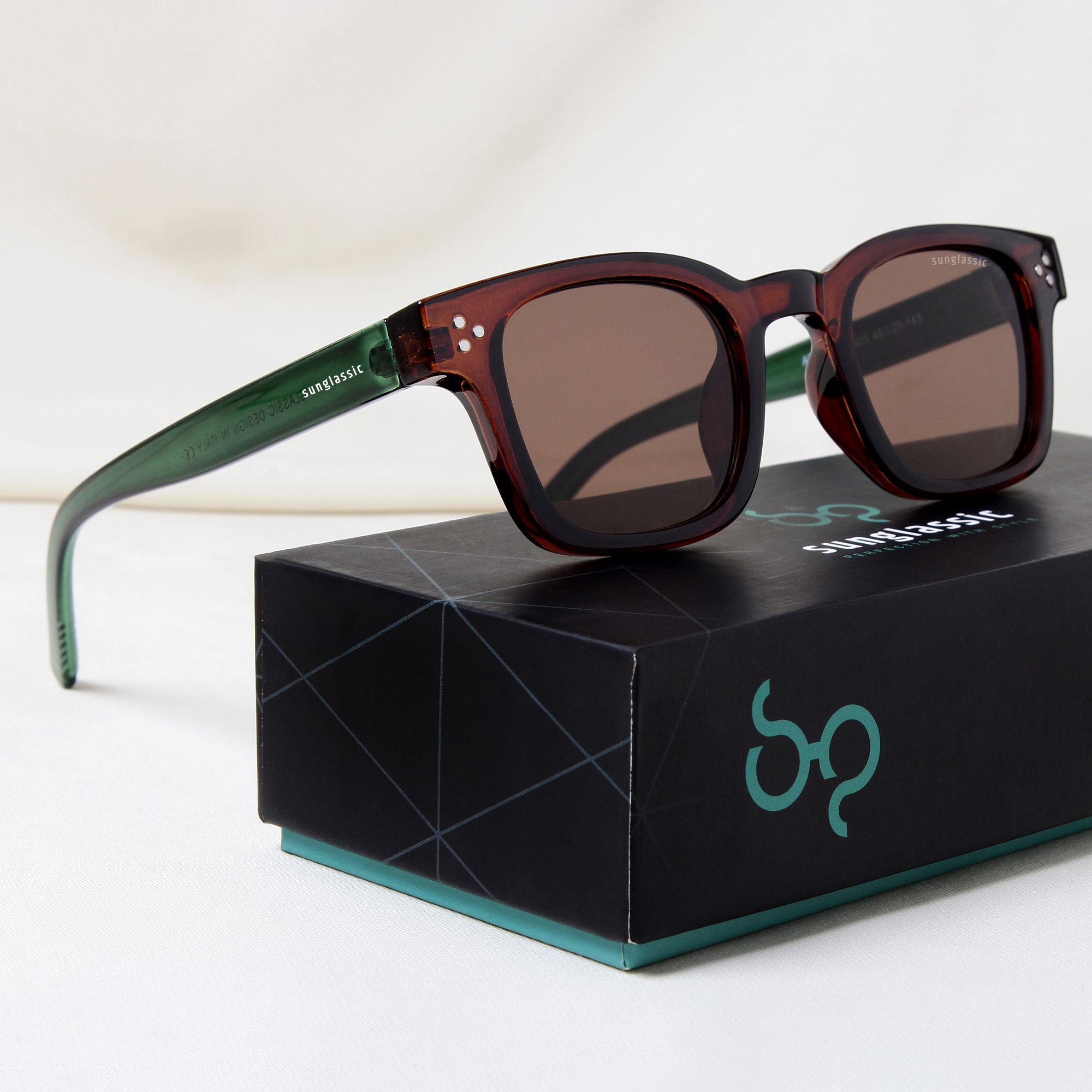 Ares Green Brown Square Sunglasses