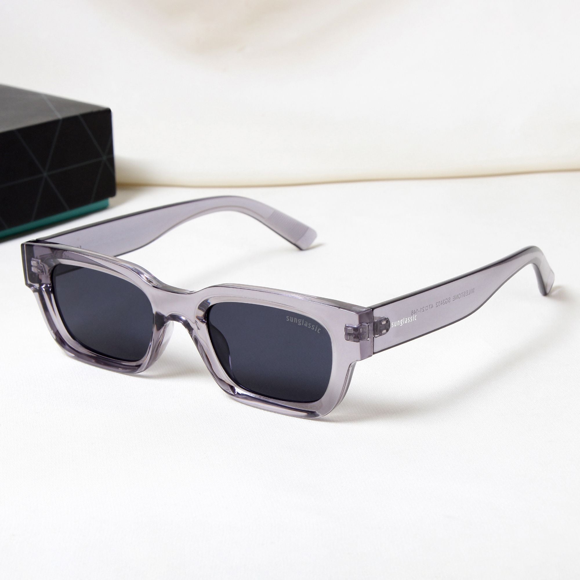 Milestone Grey Black Square Sunglasses