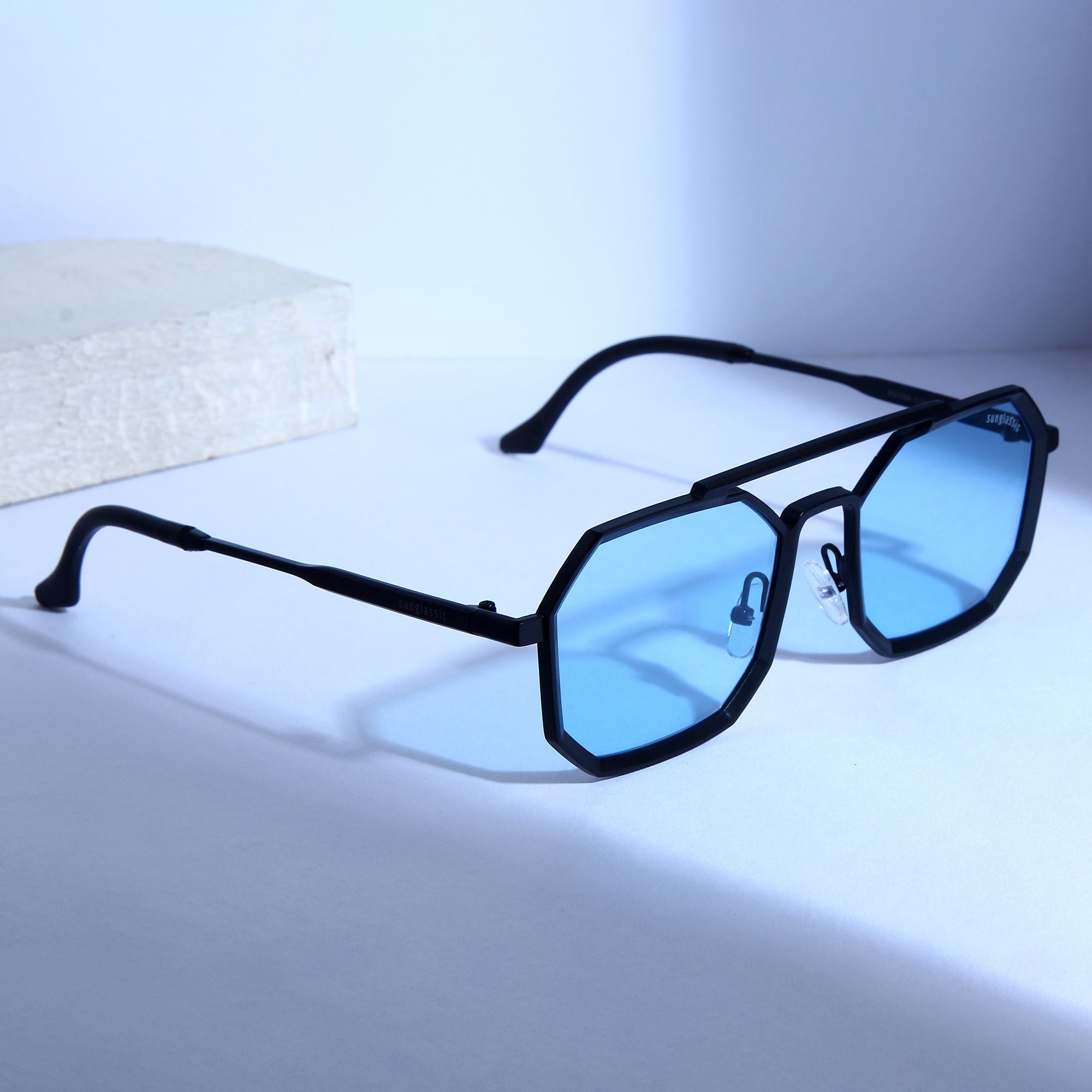 Commando Black Blue Edition Octagon Sunglasses by Sunglassic. Sunglasses with a stylish octagonal shape.