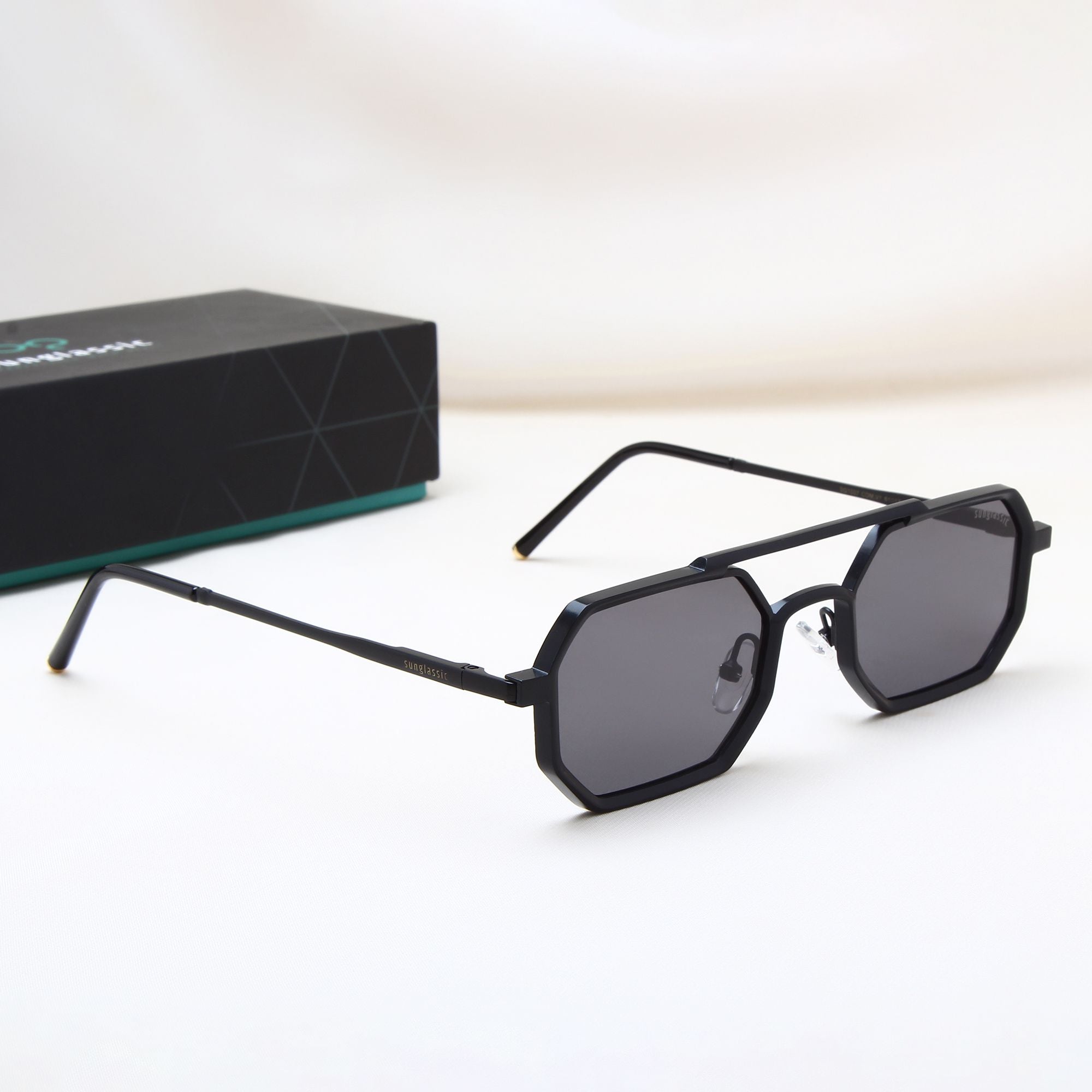 Commando V1 Rectangle Full Black Sunglasses