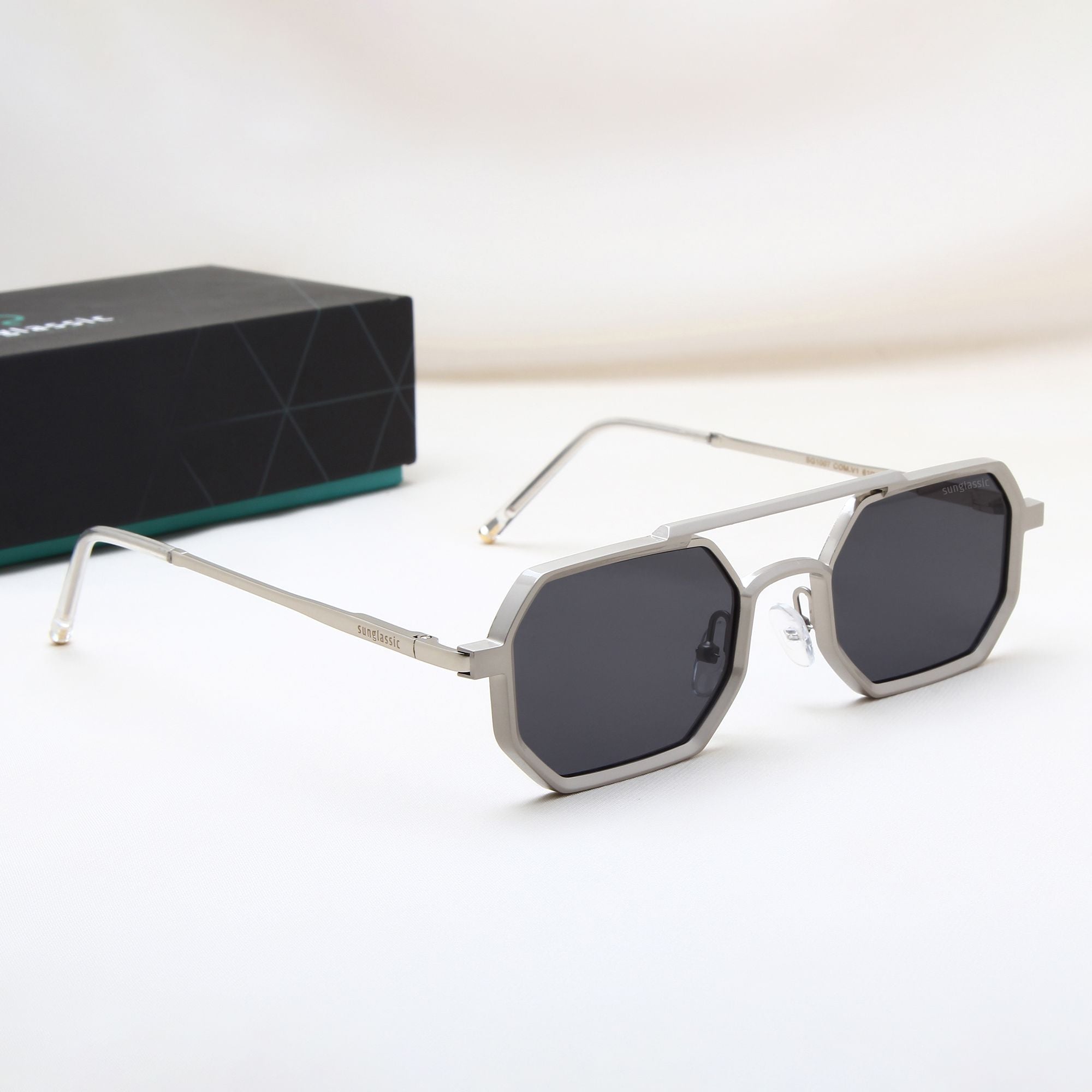 Commando V1 Rectangle Silver Black Sunglasses