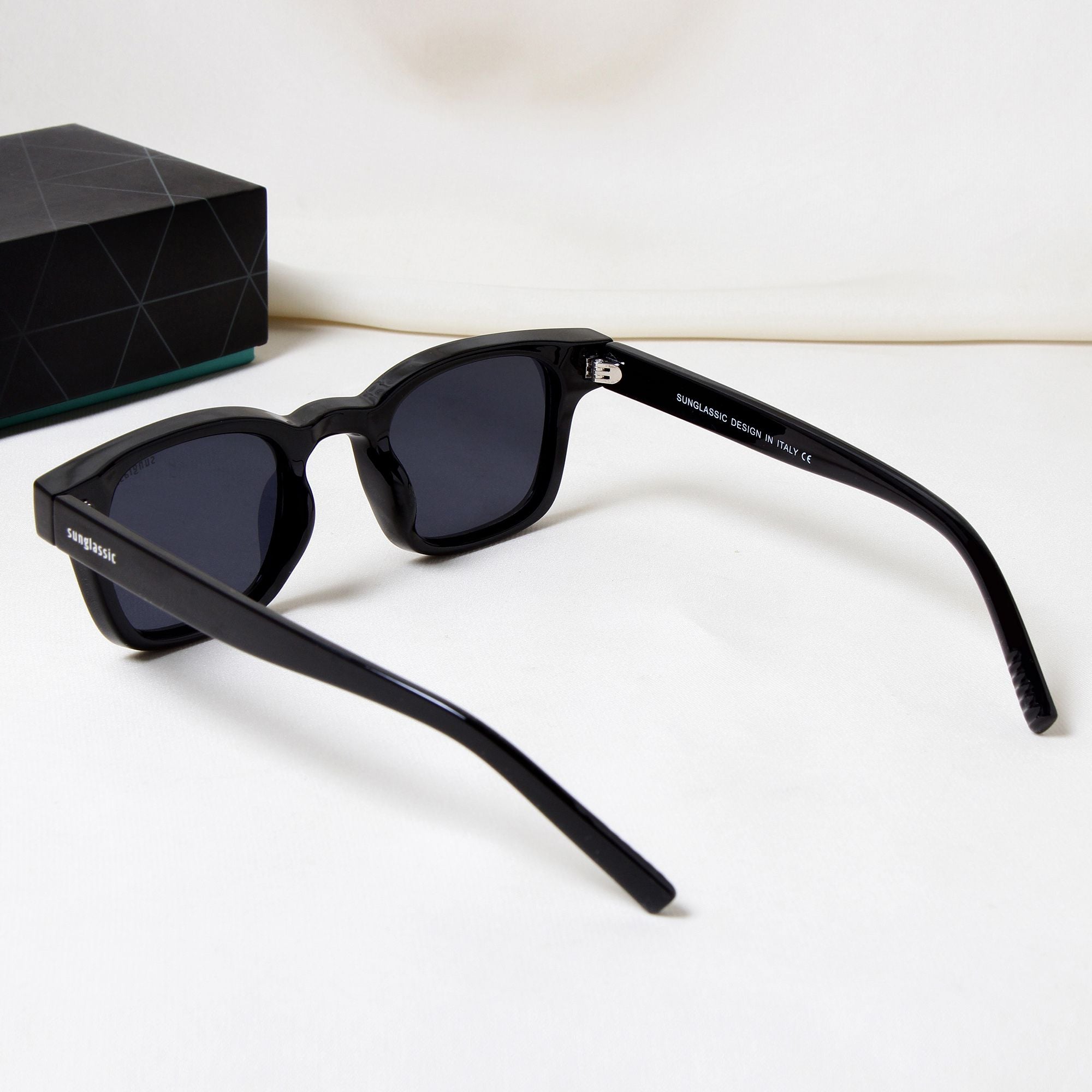 Ares Black Square Sunglasses