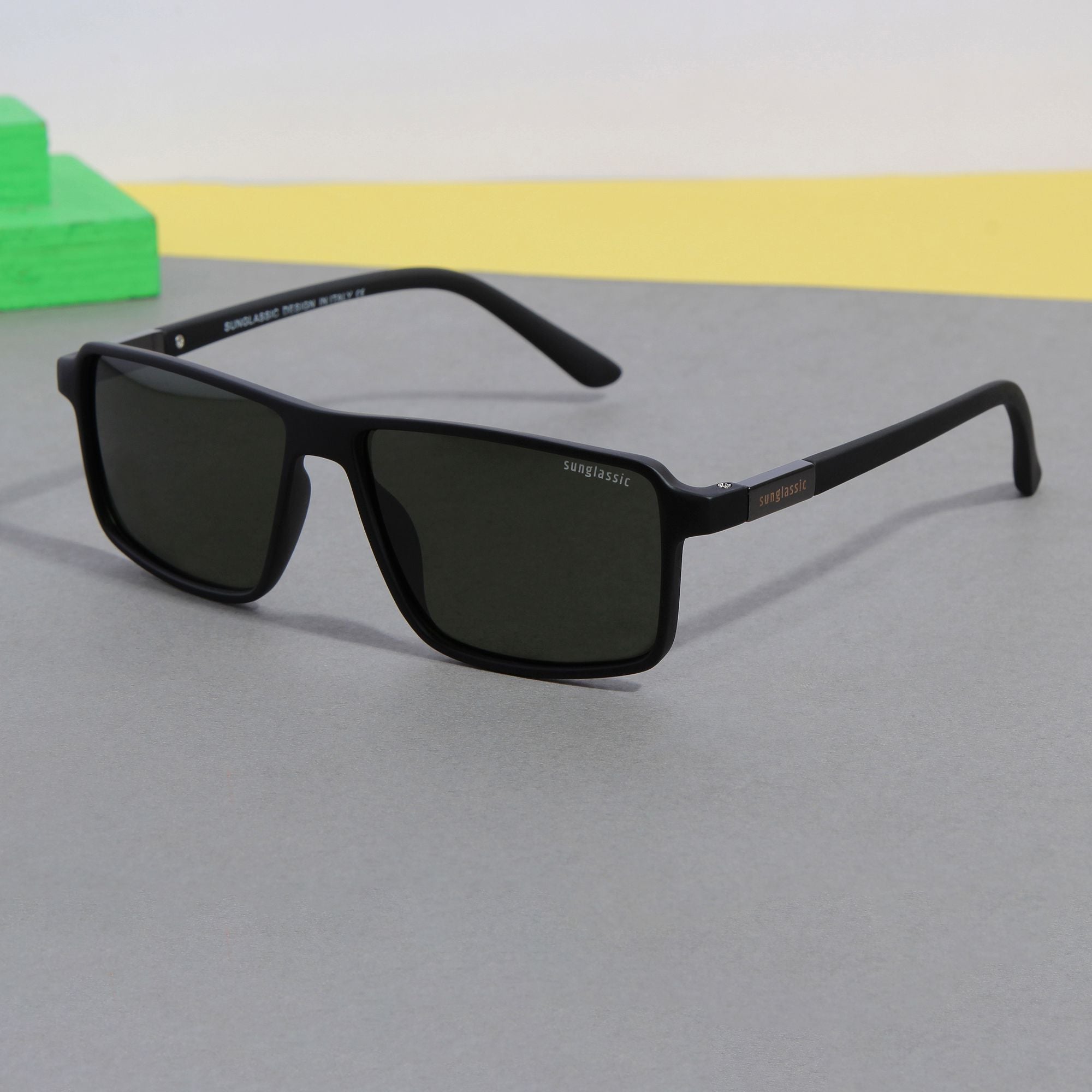 Moomin. Green Polarized Rectangle Sunglasses