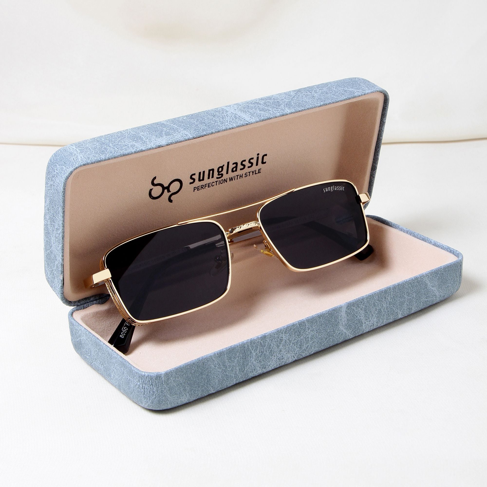 OPERA. Gold Black Rectangle Sunglasses