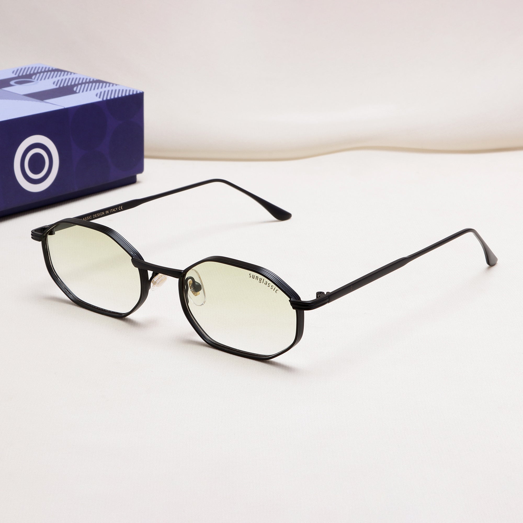 Opulent Black Green Gradient Hexagon Sunglasses