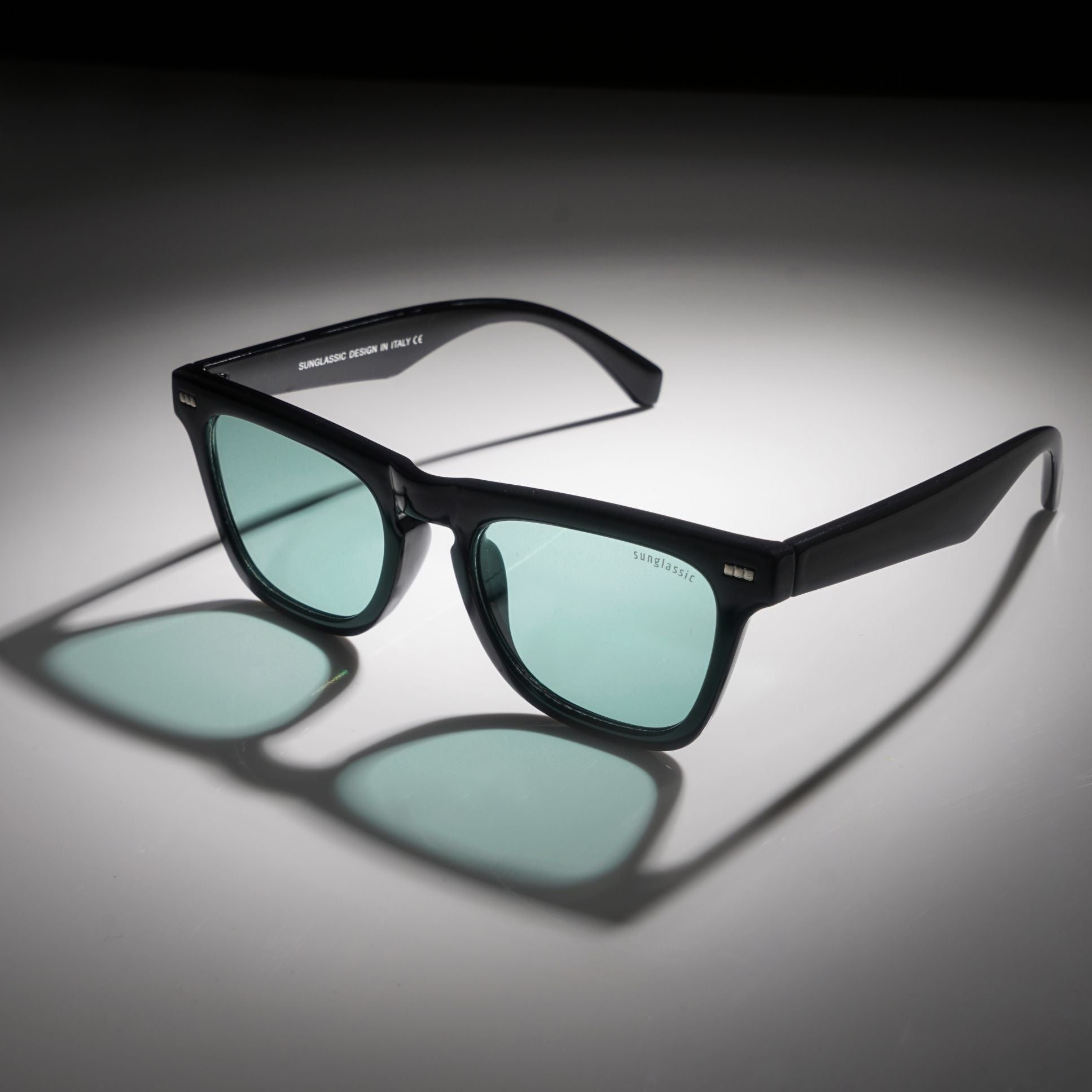 Peter Black Green Square Sunglasses
