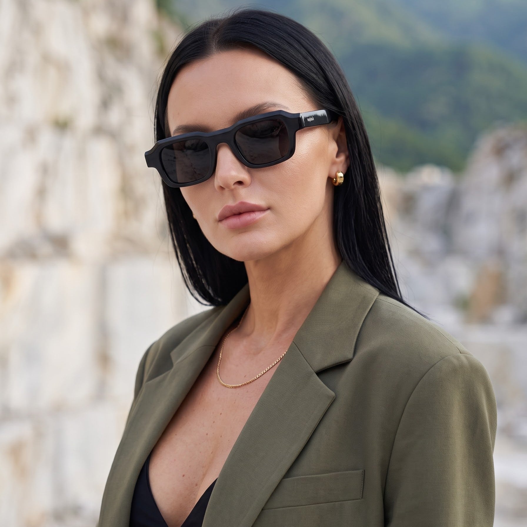 Walter Black Square Sunglasses