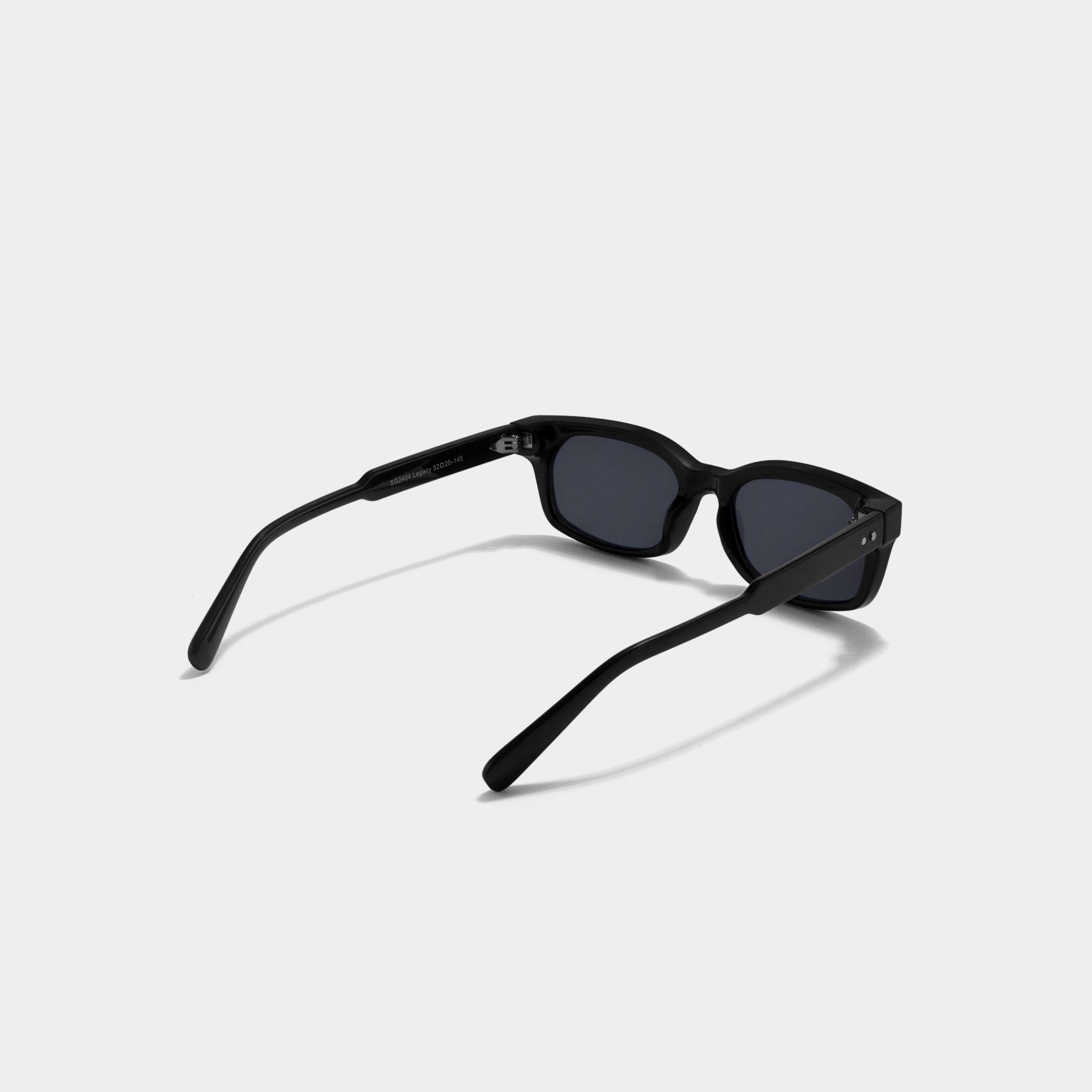LEGACY / Shiny Full Black