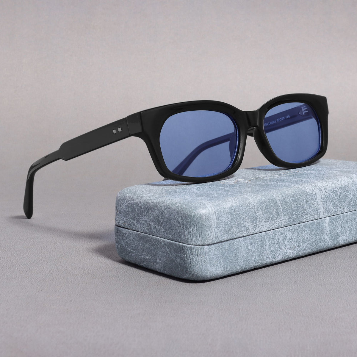 LEGACY / Shiny Black Blue