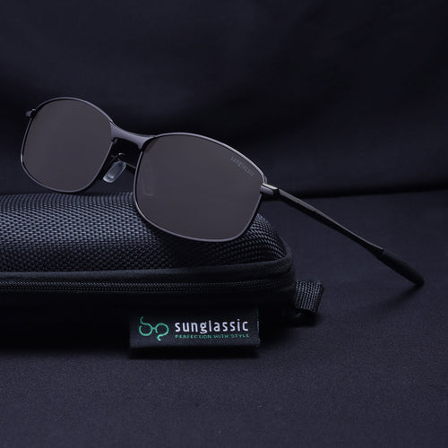 Swiftor Gun Black Polarized Rectangle Sunglasses | UV400