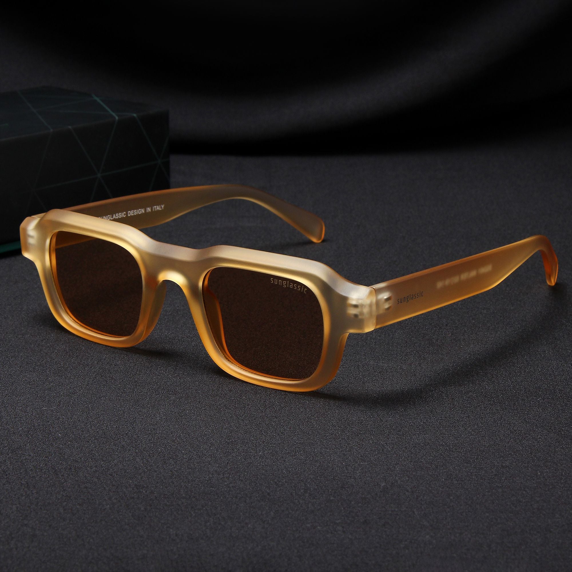 Walter Light Yellow Square Sunglasses