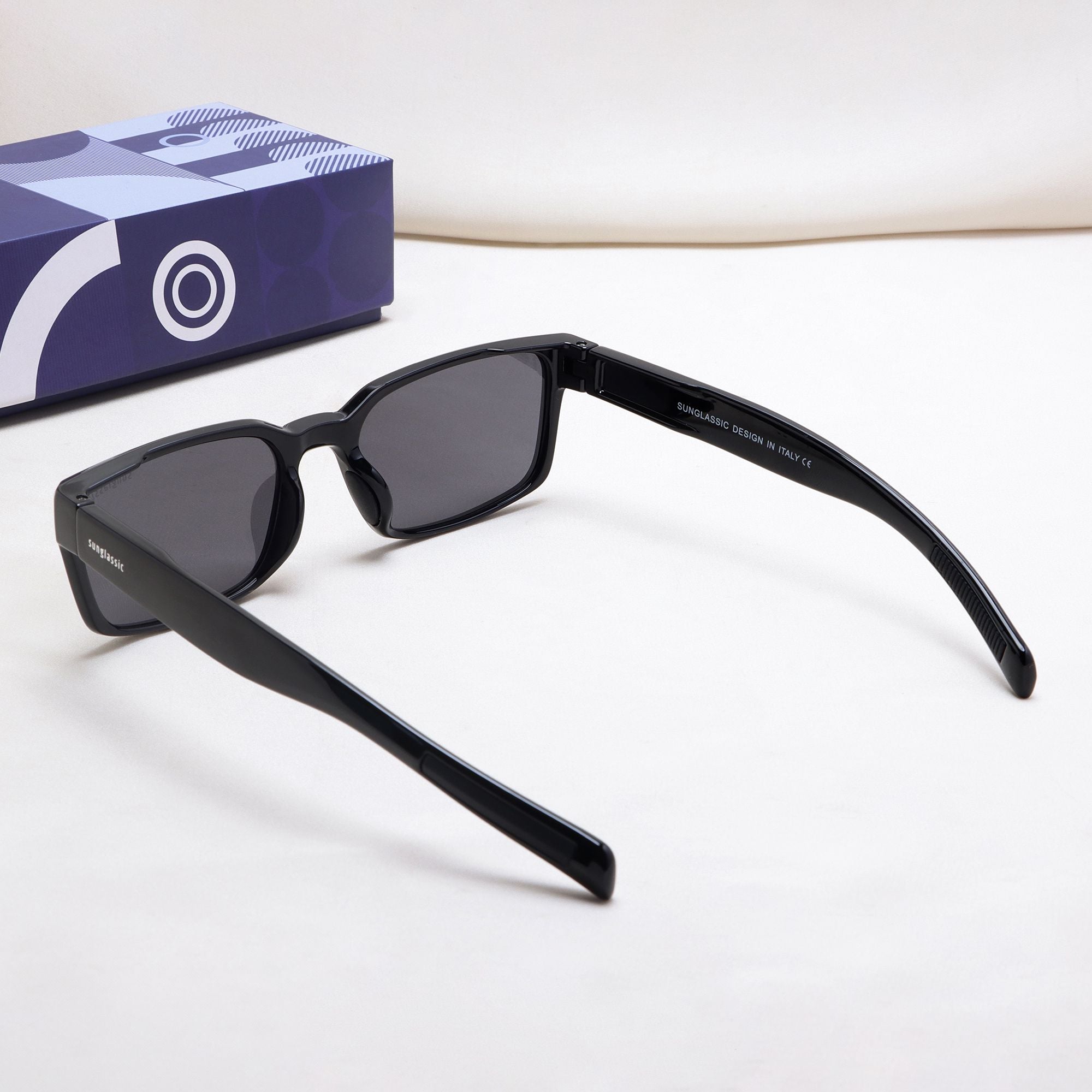 Sydney – Black Rectangle Sunglasses | UV400 Polarized