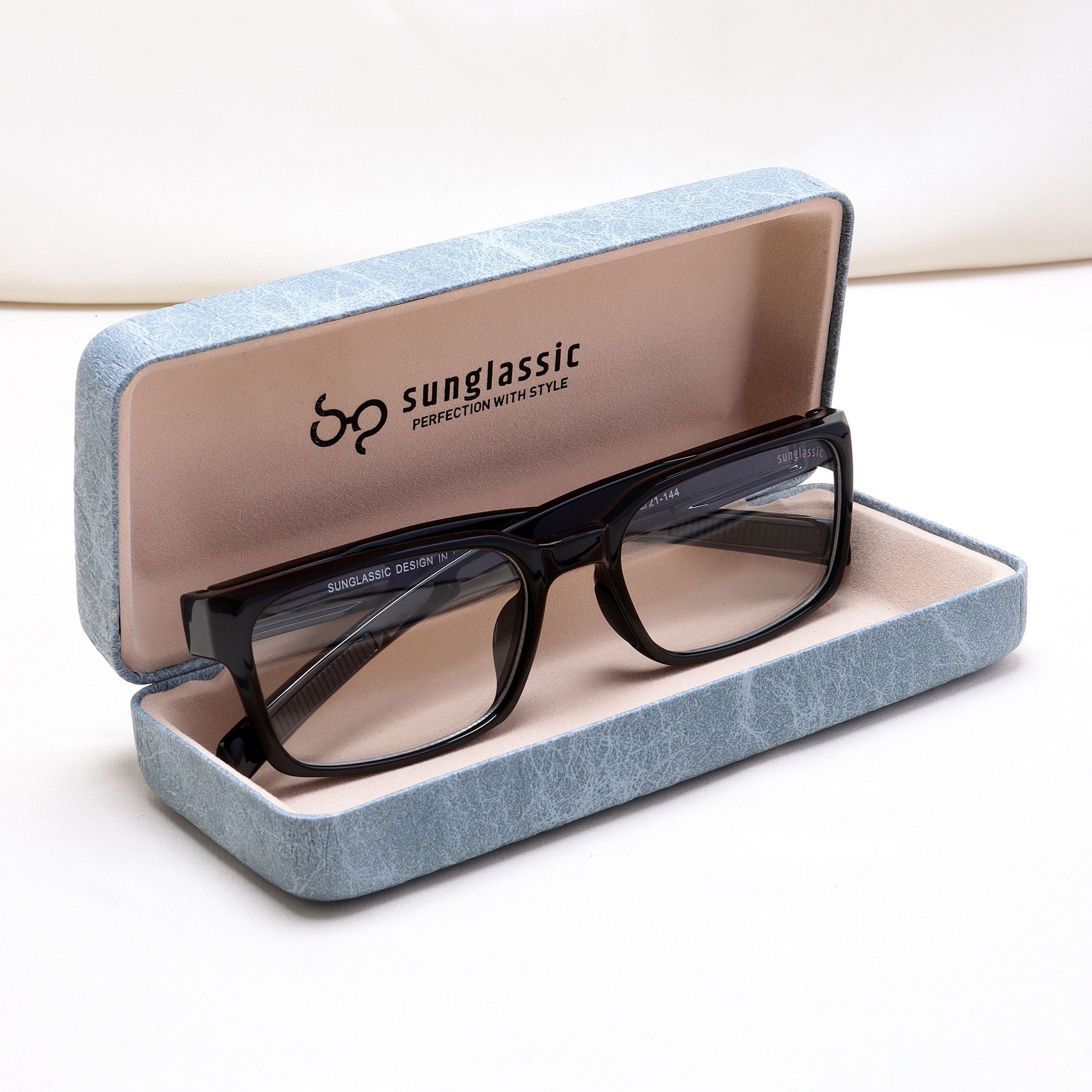 Sydney – Black Clear Rectangle Glasses | Anti-Blue Light | UV400