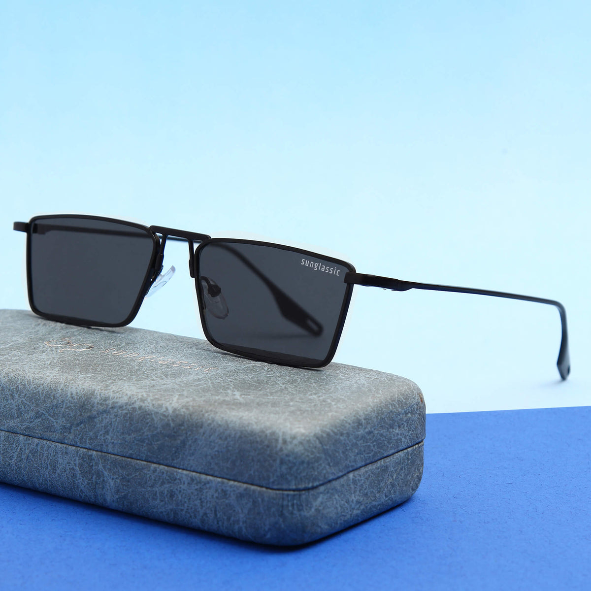 The Solene Classic Rectangular Sunglasses main image 1