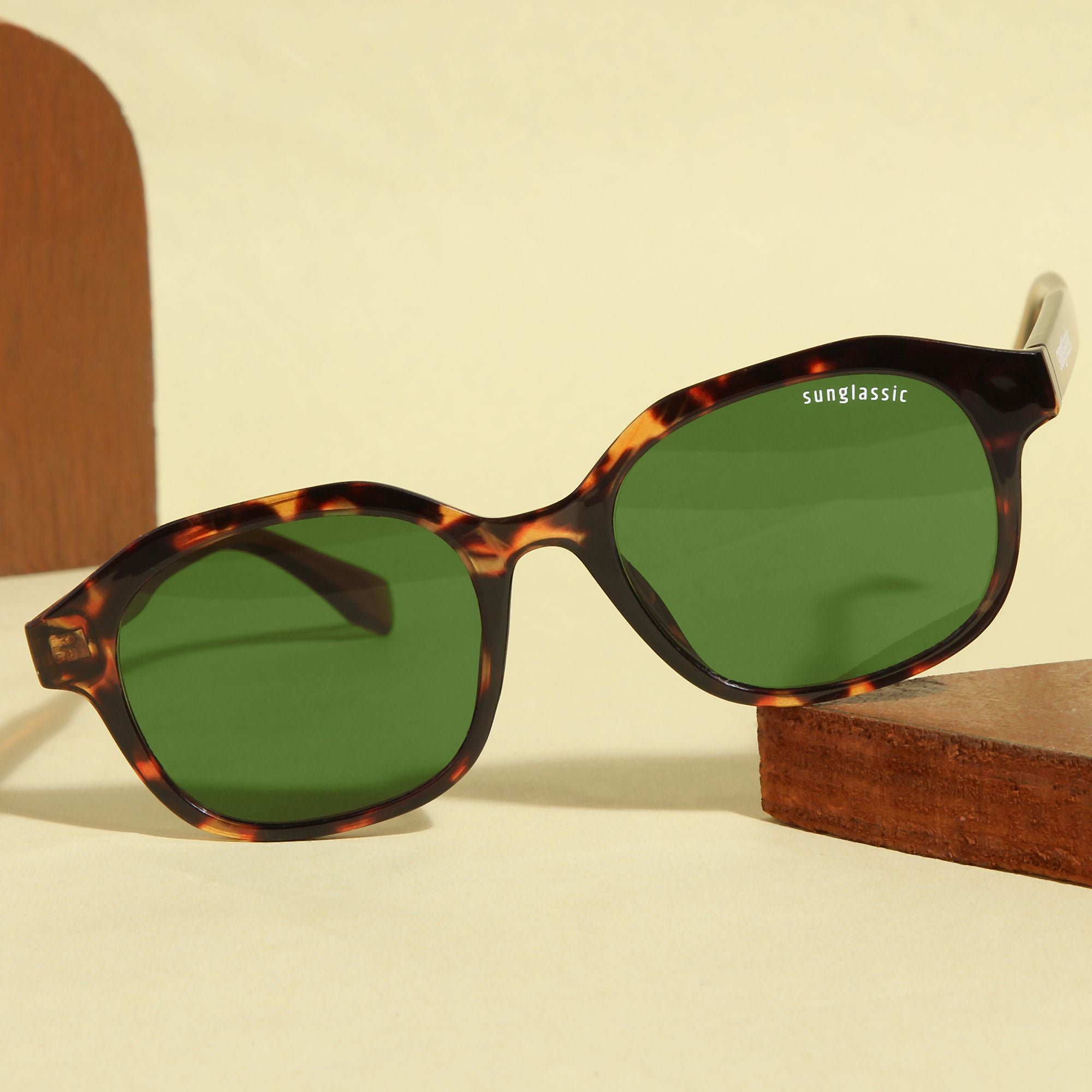Crypto. Brown Tortoise Green Square Sunglasses