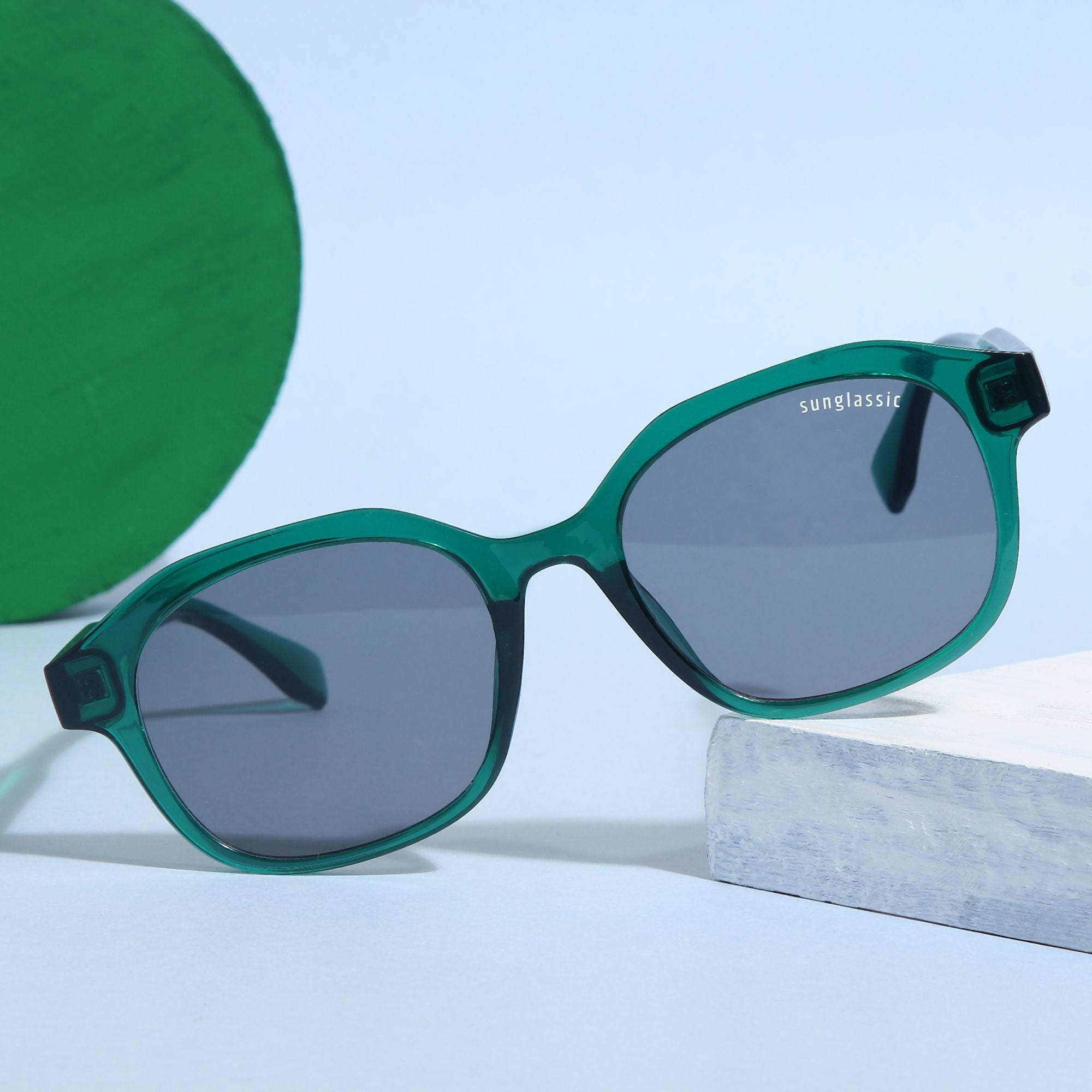 Crypto. Green Black Square Sunglasses