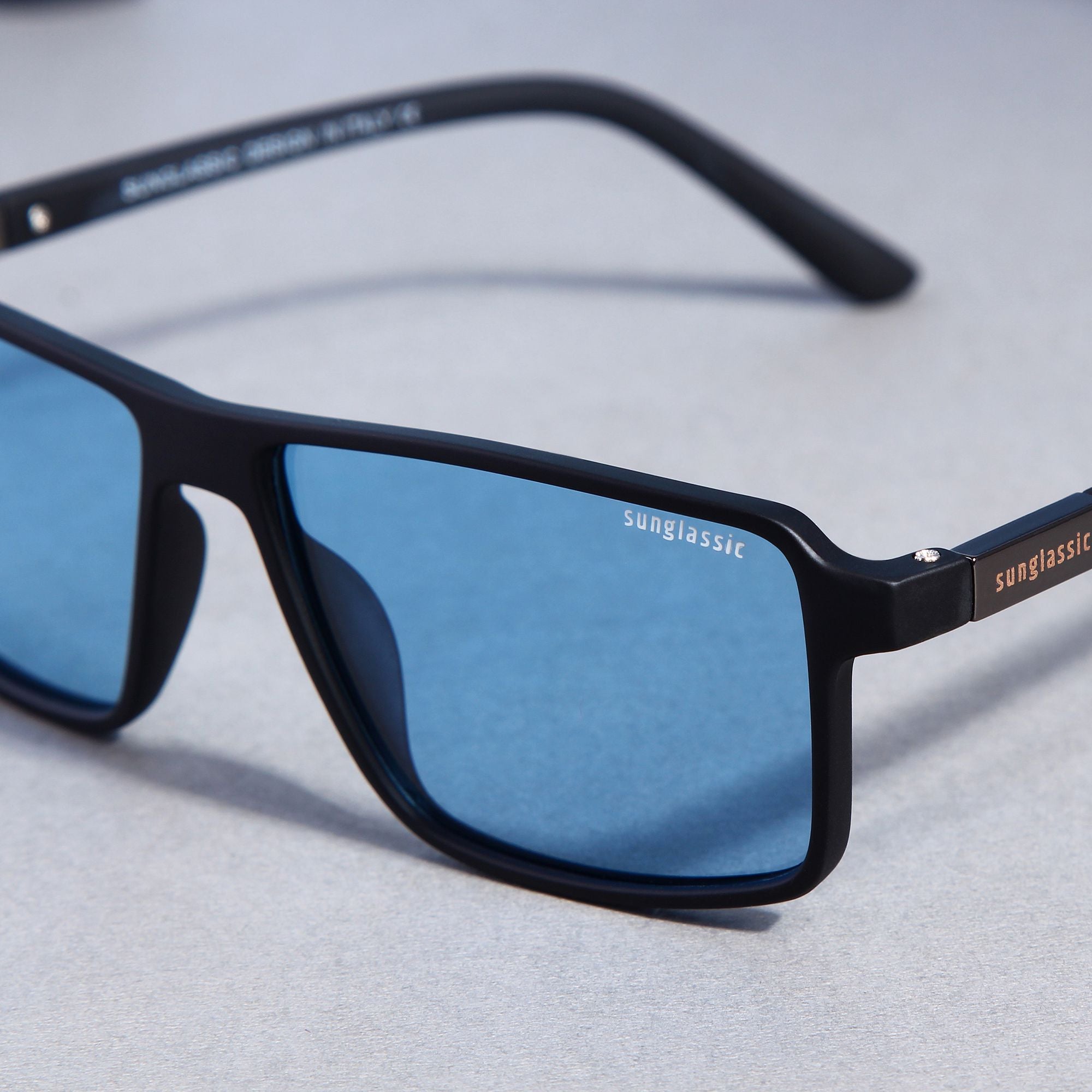 Moomin. Blue Polarized Rectangle Sunglasses