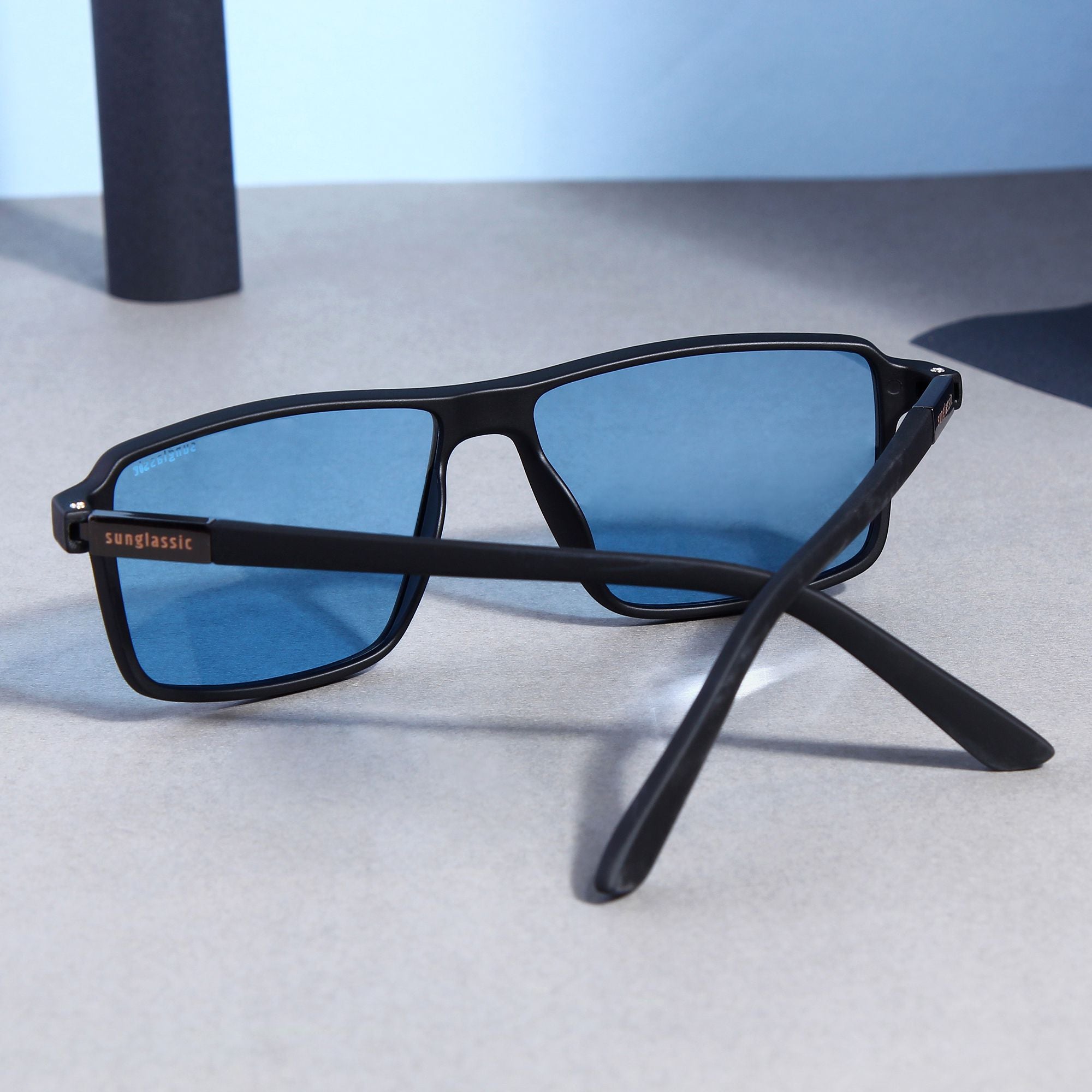 Moomin. Blue Polarized Rectangle Sunglasses