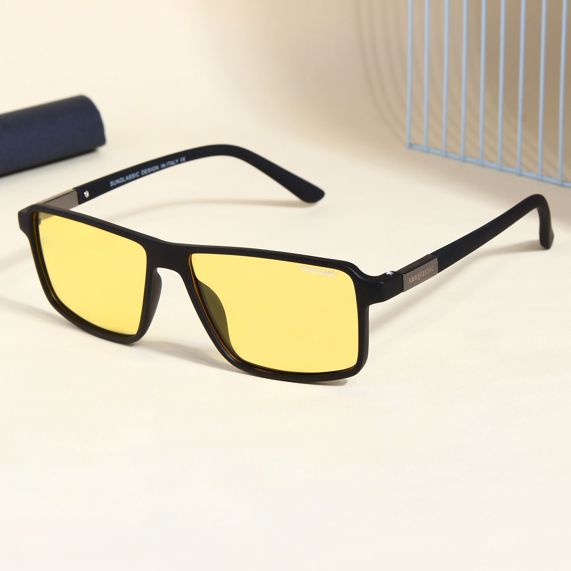 Moomin. Yellow Polarized Rectangle Sunglasses