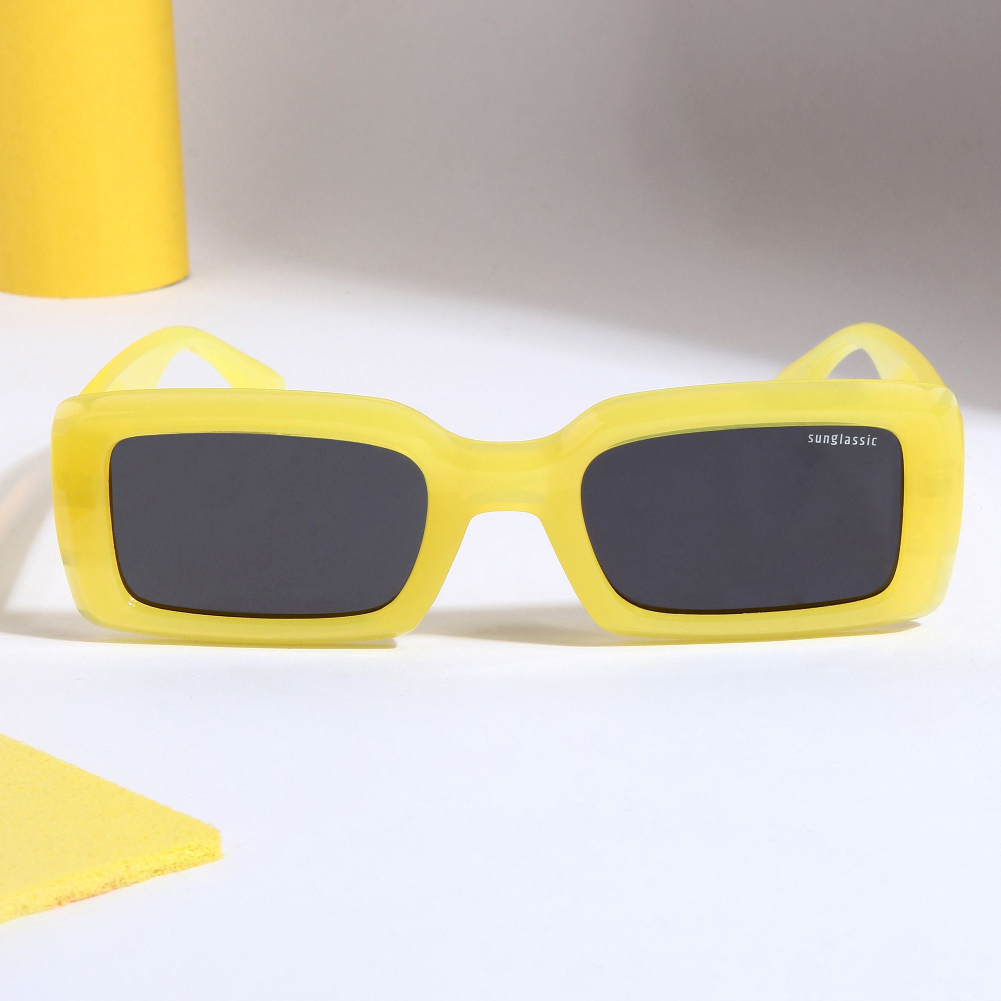 Victoria. Yellow Black Polarized Rectangle Sunglasses